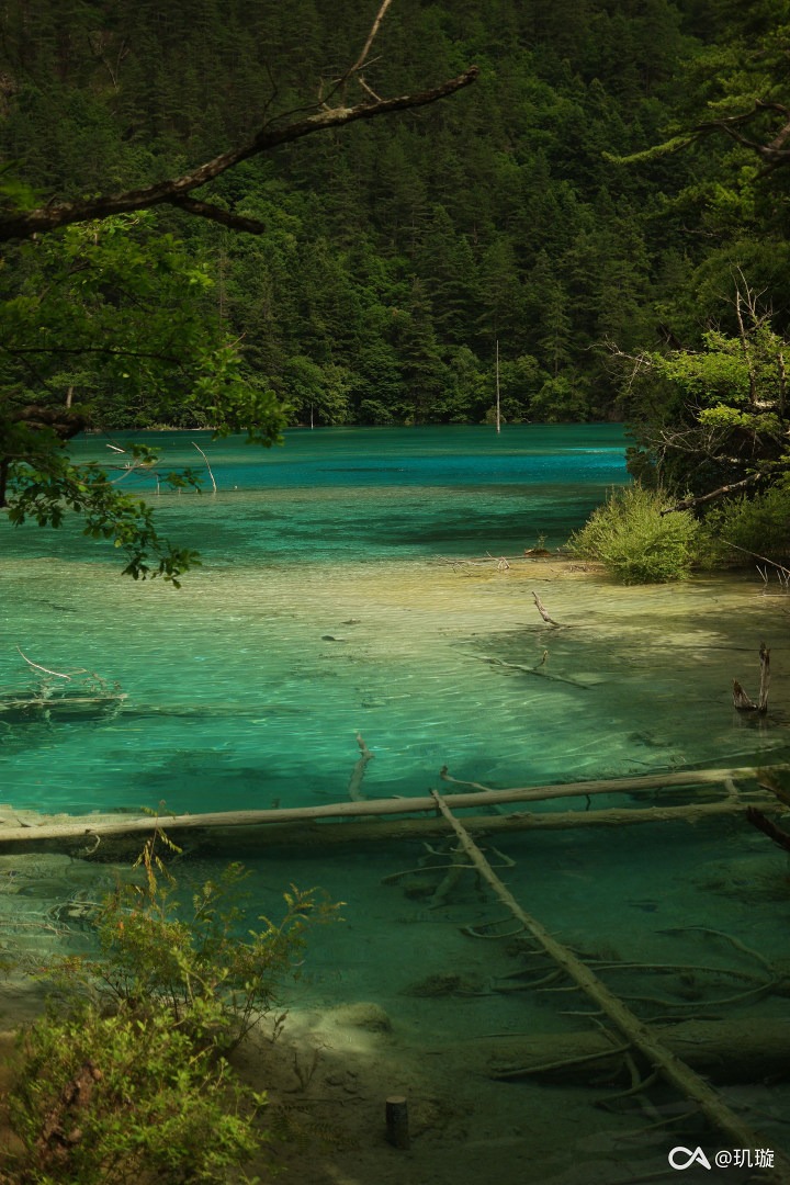 1829a5df293d180382d814194c885a7fa59d622c